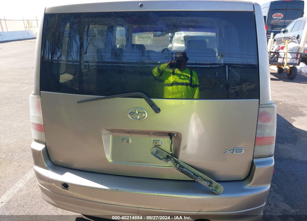 2006 SCION XB VIN: JTLKT324264034156