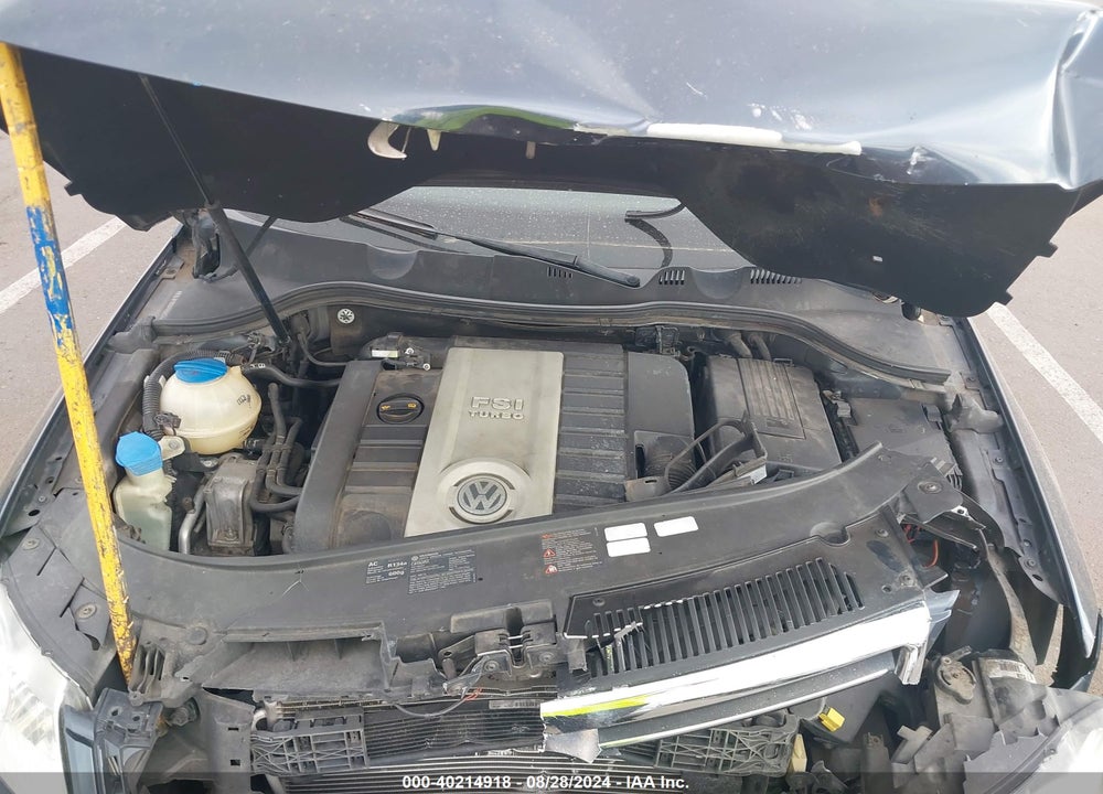 2008 VOLKSWAGEN PASSAT TURBO VIN: WVWJK73C68P028501