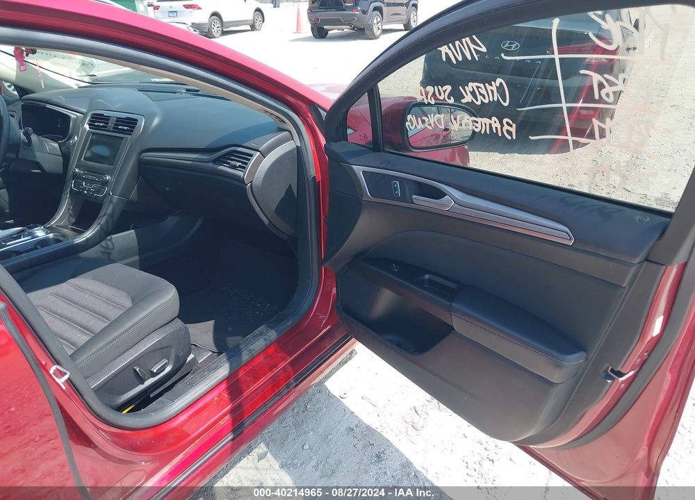 2017 FORD FUSION SE VIN: 3FA6P0HD0HR272143
