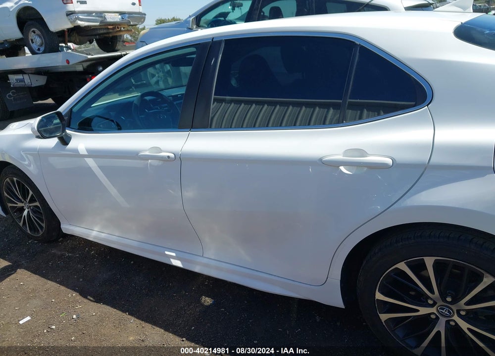 2020 TOYOTA CAMRY SE VIN: 4T1G11AK6LU338108