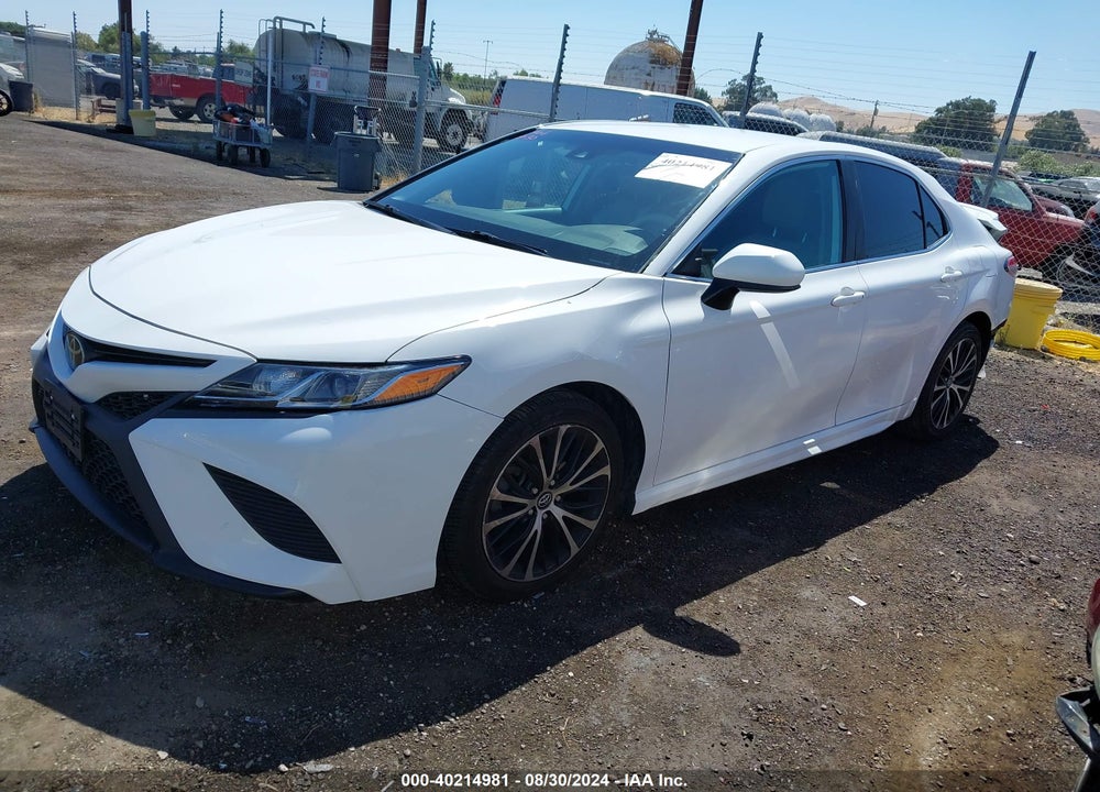 2020 TOYOTA CAMRY SE VIN: 4T1G11AK6LU338108