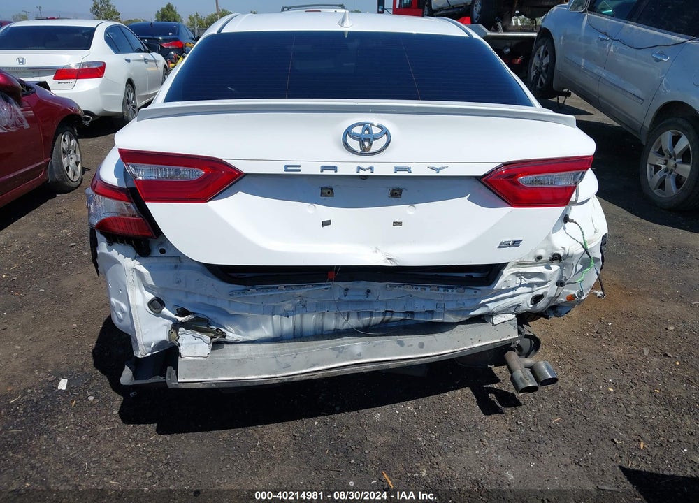 2020 TOYOTA CAMRY SE VIN: 4T1G11AK6LU338108