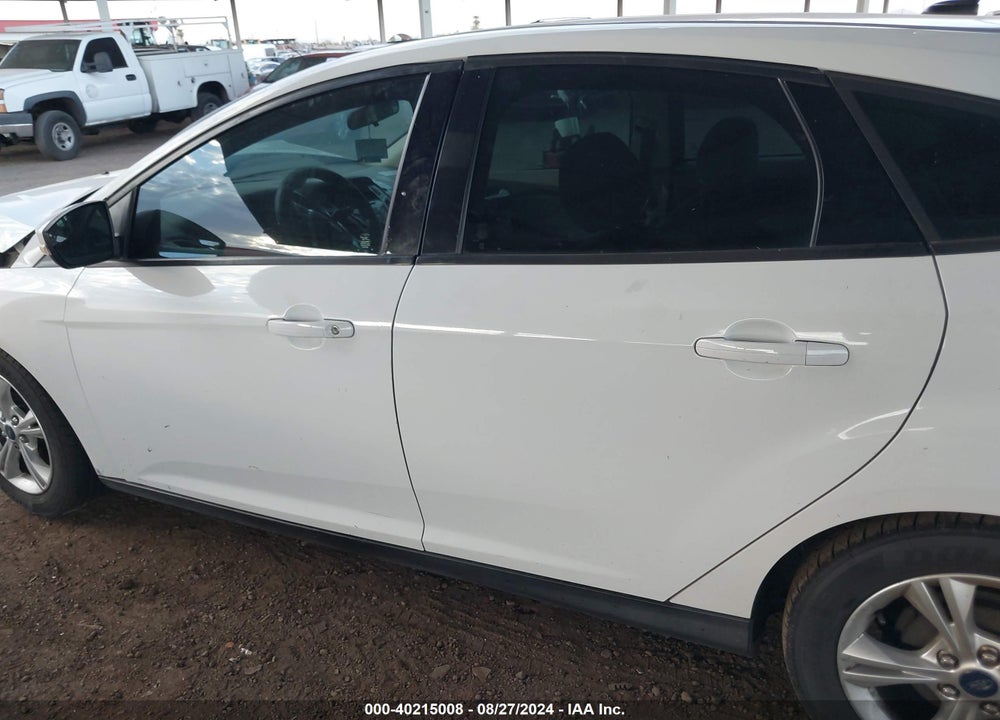 2014 FORD FOCUS SE VIN: 1FADP3K24EL139072