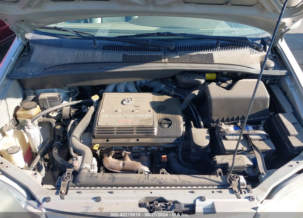 2002 TOYOTA SIENNA XLE VIN: 4T3ZF13C52U425553