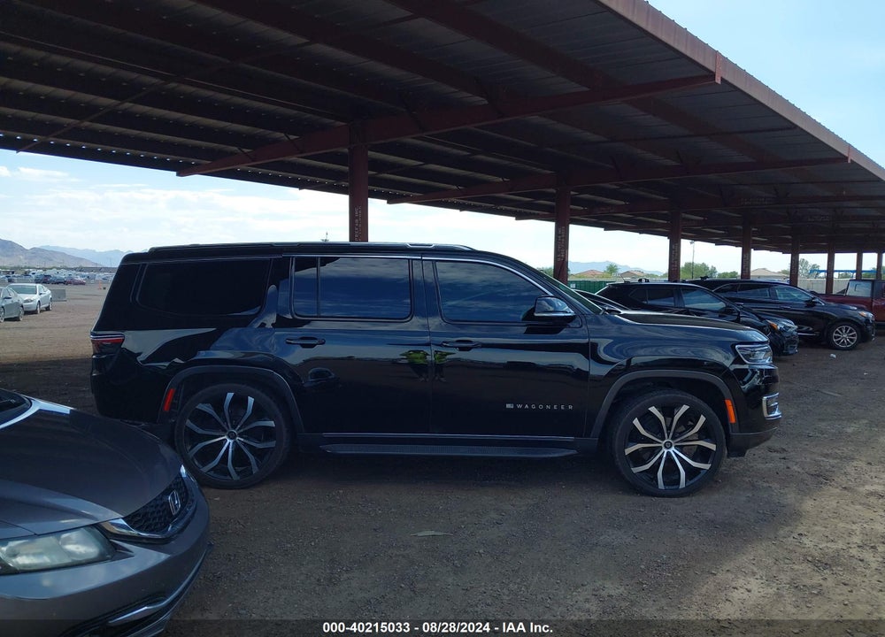 2022 JEEP WAGONEER SERIES I 4X2 VIN: 1C4SJUAT4NS213132