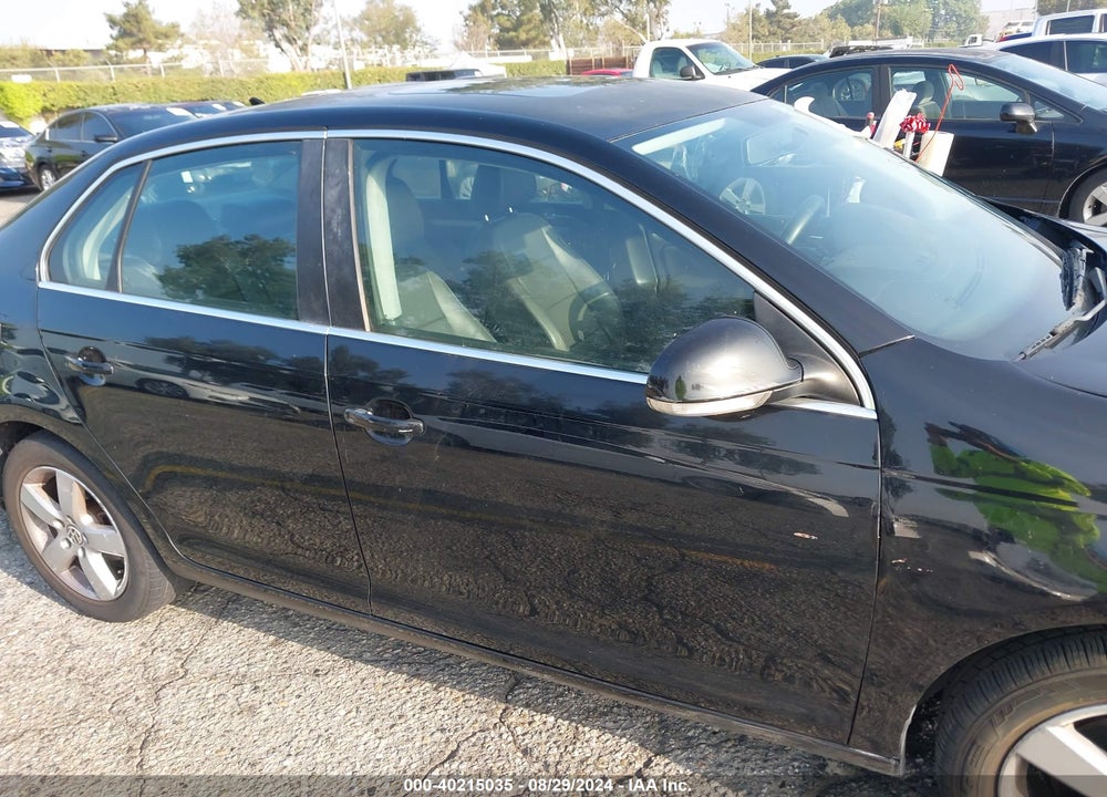 2009 VOLKSWAGEN JETTA SE VIN: 3VWRZ71K39M138208