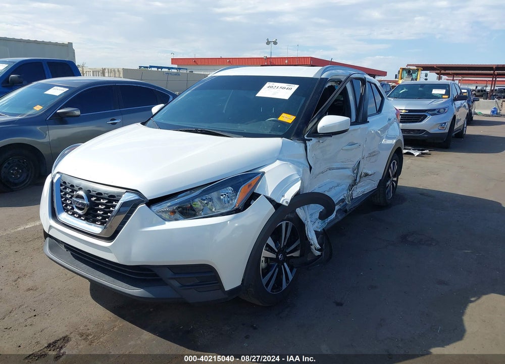 2018 NISSAN KICKS SV VIN: 3N1CP5CU2JL518137