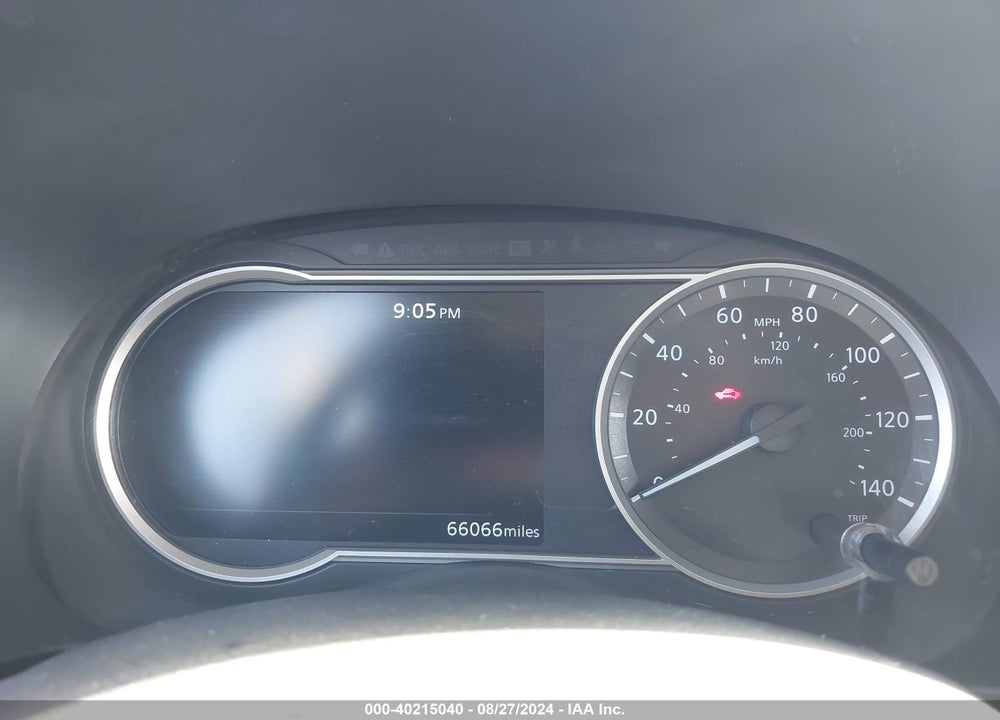 2018 NISSAN KICKS SV VIN: 3N1CP5CU2JL518137
