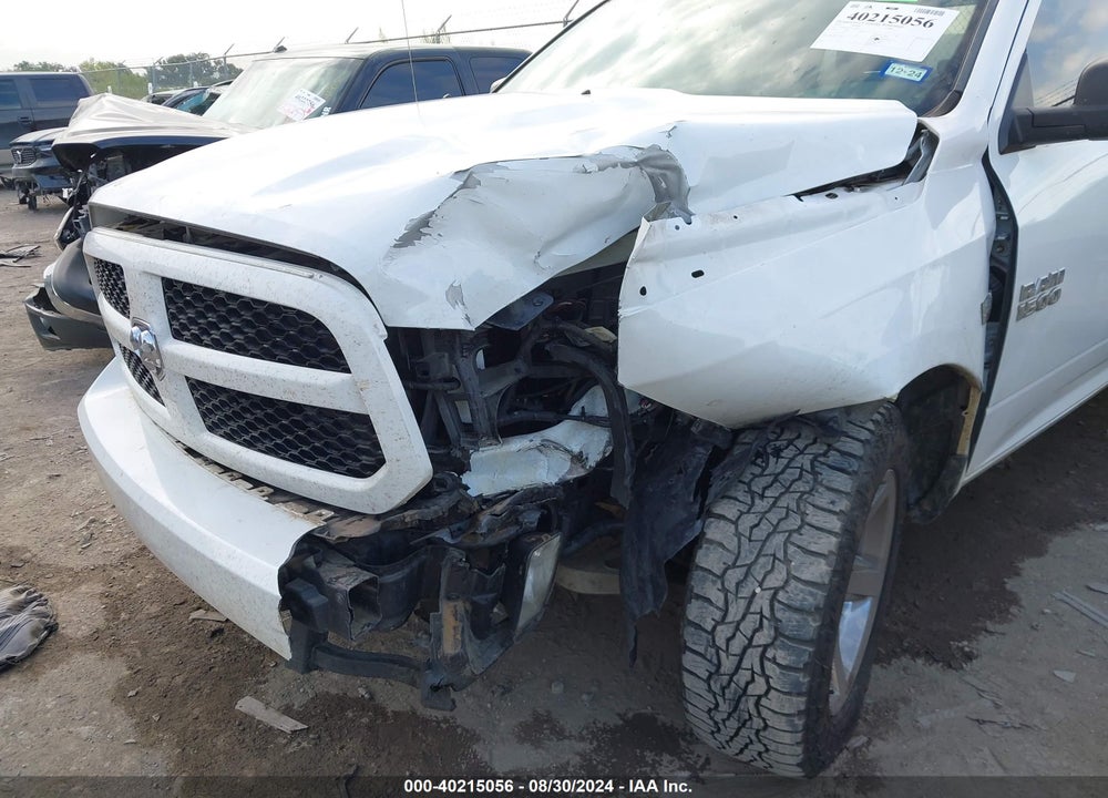 2018 RAM 1500 EXPRESS QUAD CAB 4X2 6'4 BOX VIN: 1C6RR6FT7JS150041