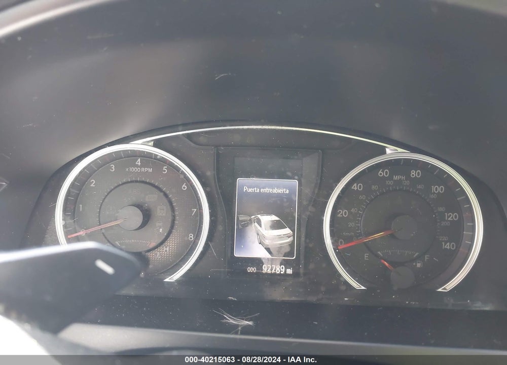 2016 TOYOTA CAMRY SE VIN: 4T1BF1FK4GU235442