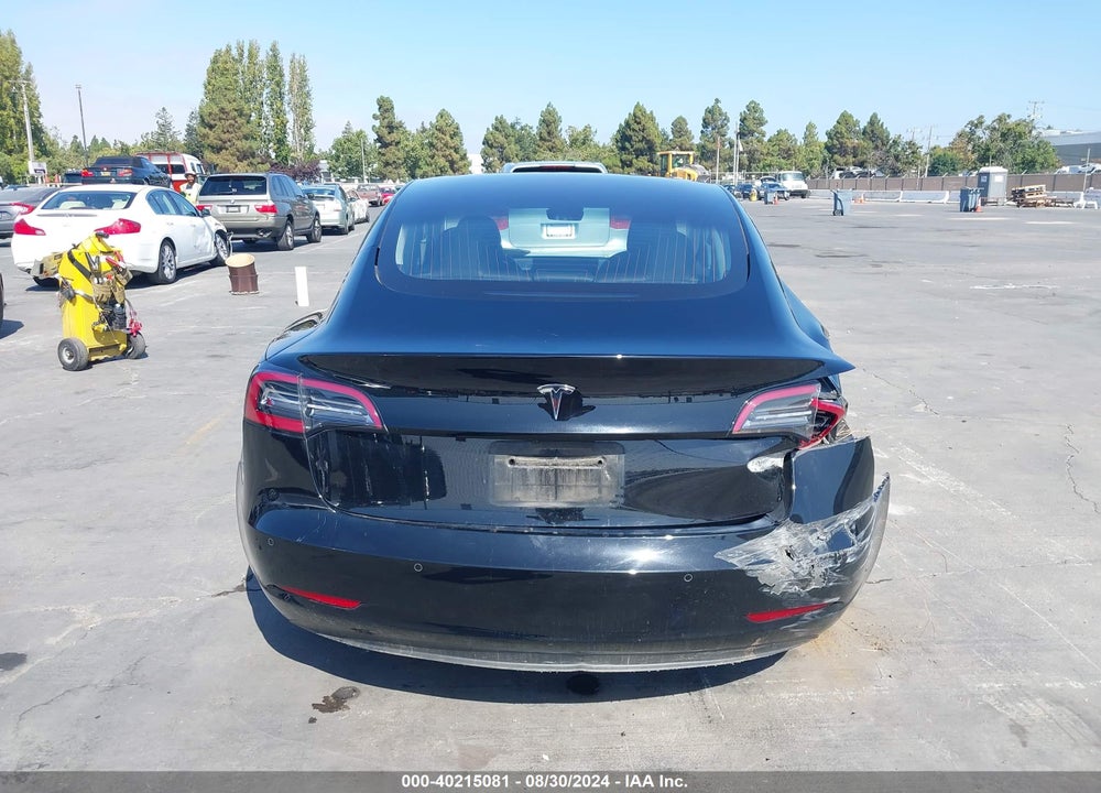 2018 TESLA MODEL 3 VIN: 5YJ3E1EA2JF171809