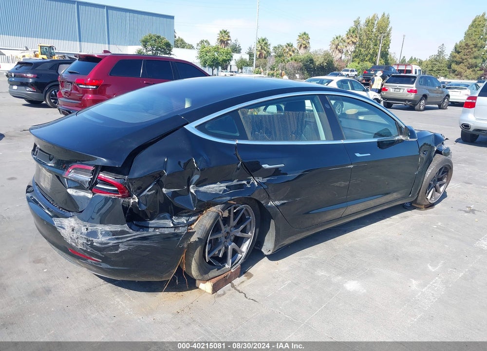 2018 TESLA MODEL 3 VIN: 5YJ3E1EA2JF171809