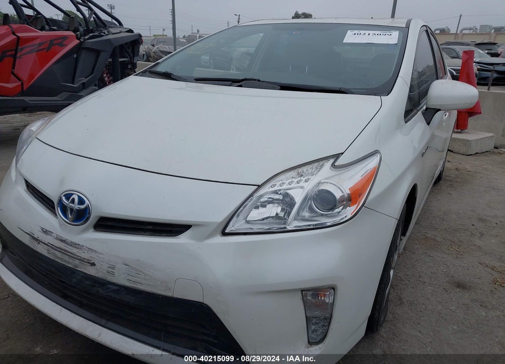 2015 TOYOTA PRIUS TWO VIN: JTDKN3DU8F1900009