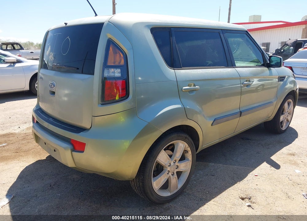 2011 KIA SOUL VIN: KNDJT2A26B7300787