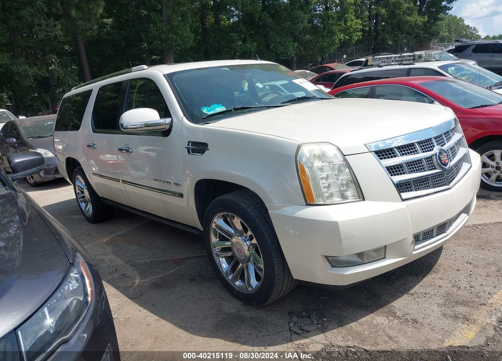 2011 CADILLAC ESCALADE ESV PLATINUM EDITION VIN: 1GYS3KEF2BR111456