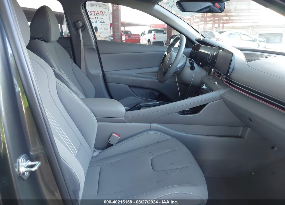 2024 HYUNDAI ELANTRA SEL VIN: KMHLM4DG6RU684053