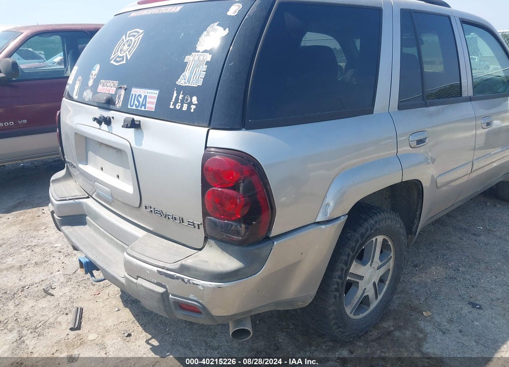 2004 CHEVROLET TRAILBLAZER LT VIN: 1GNDT13S142413929