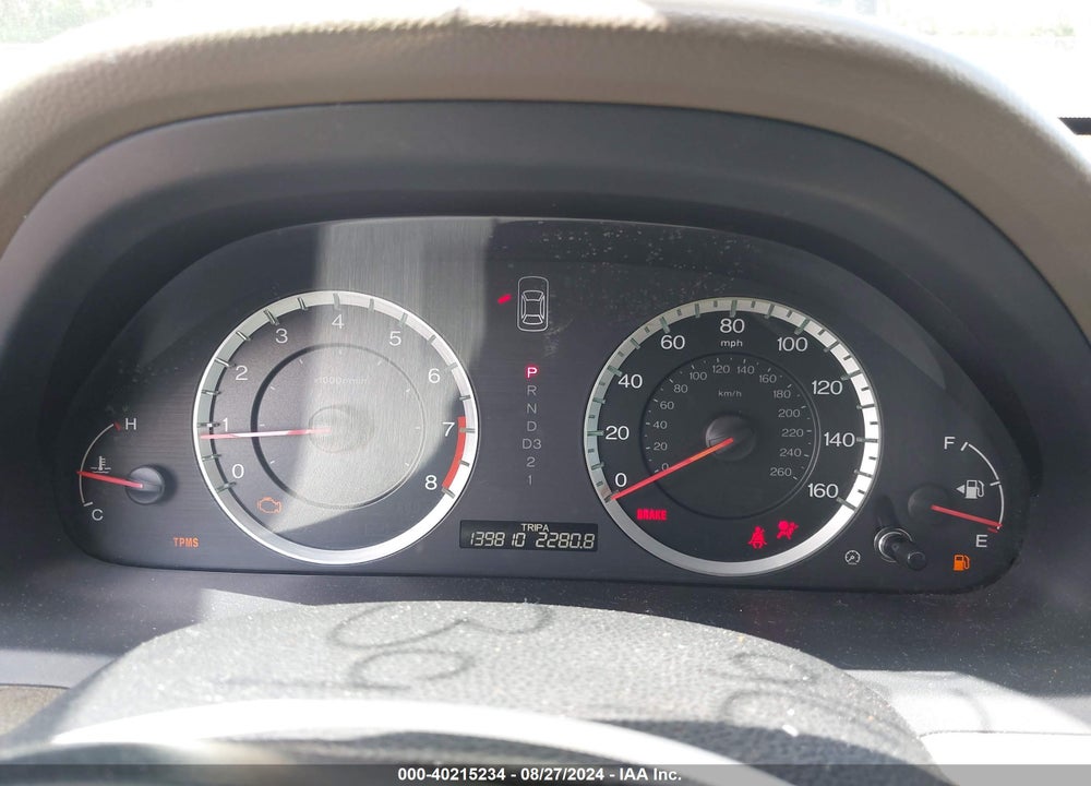 2010 HONDA ACCORD 2.4 LX VIN: 1HGCP2F38AA015039
