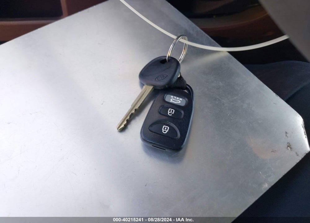 2010 KIA FORTE EX VIN: KNAFU4A21A5808994