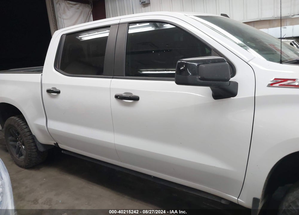 2021 CHEVROLET SILVERADO 1500 4WD SHORT BED LT TRAIL BOSS VIN: 1GCPYFED9MZ352615