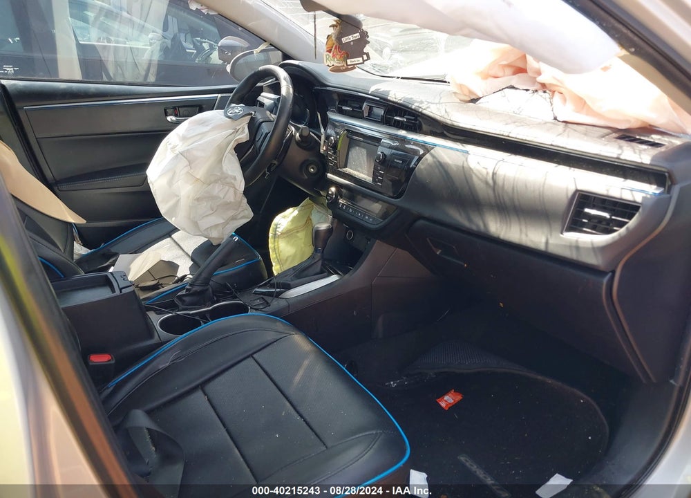 2015 TOYOTA COROLLA S PLUS VIN: 2T1BURHE9FC470480
