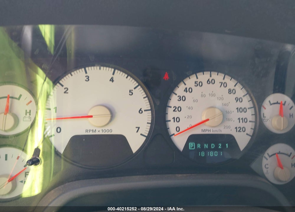 2007 DODGE RAM 1500 SLT VIN: 1D7HA18217J635203