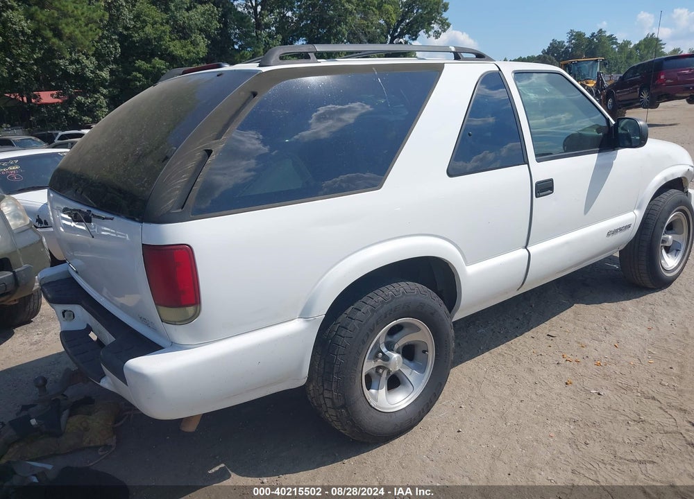 2004 CHEVROLET BLAZER LS VIN: 1GNCT18X14K160272