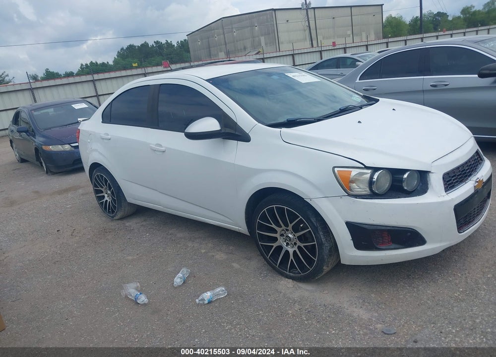 2013 CHEVROLET SONIC LS AUTO VIN: 1G1JA5SH2D4143881