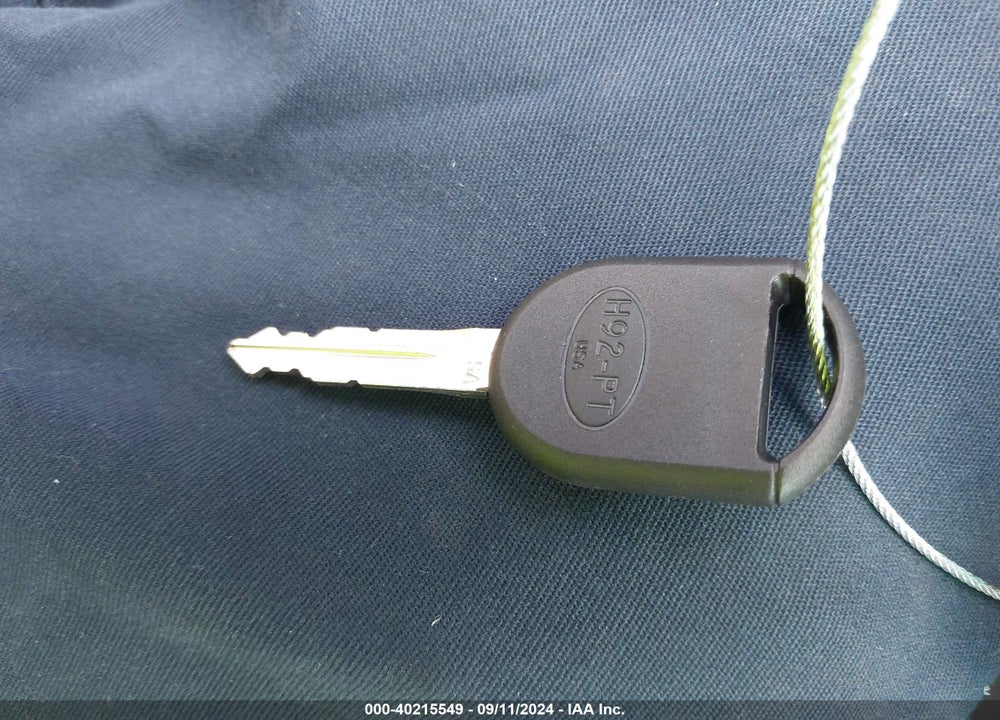 2005 FORD FIVE HUNDRED SEL VIN: 1FAFP24195G140637