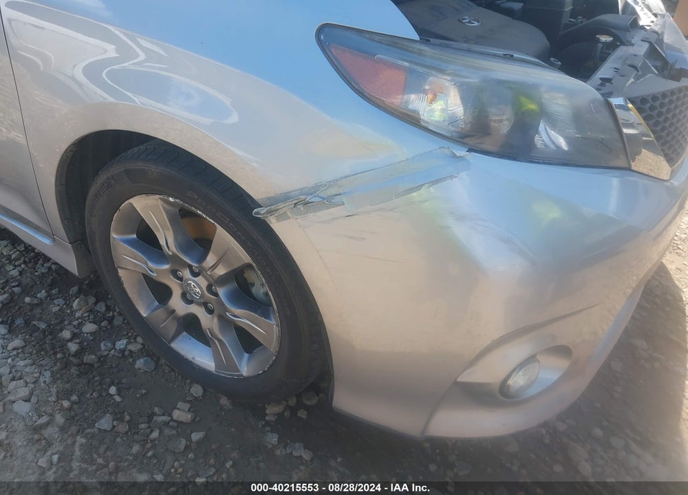2014 TOYOTA SIENNA SE 8 PASSENGER VIN: 5TDXK3DC1ES455958