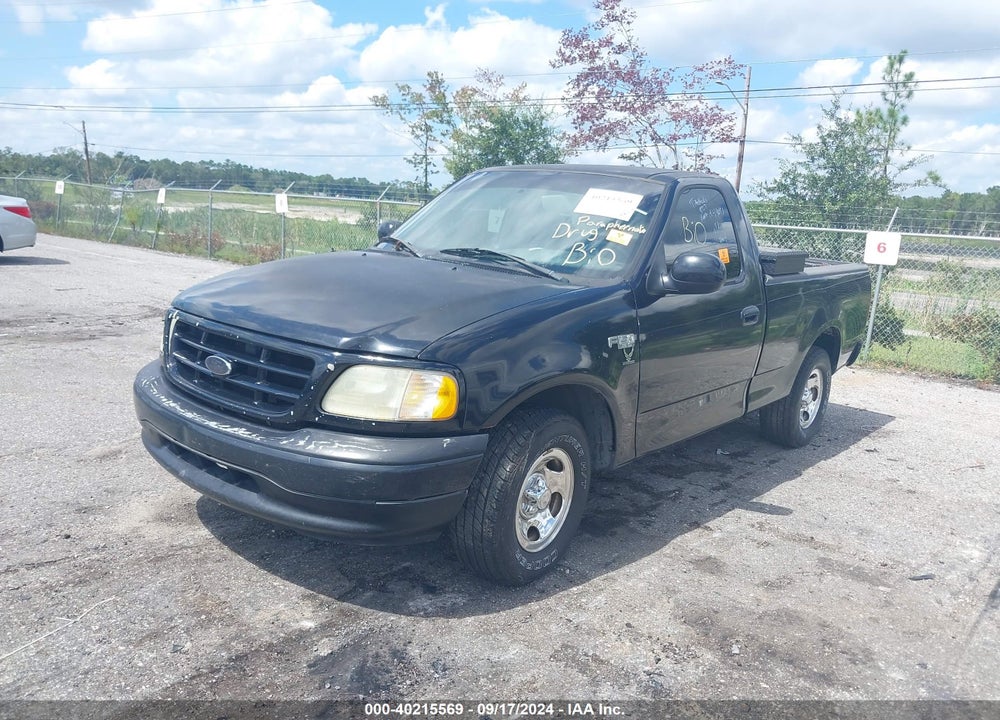 2003 FORD F-150 XL/XLT VIN: 1FTRF17233NA44097