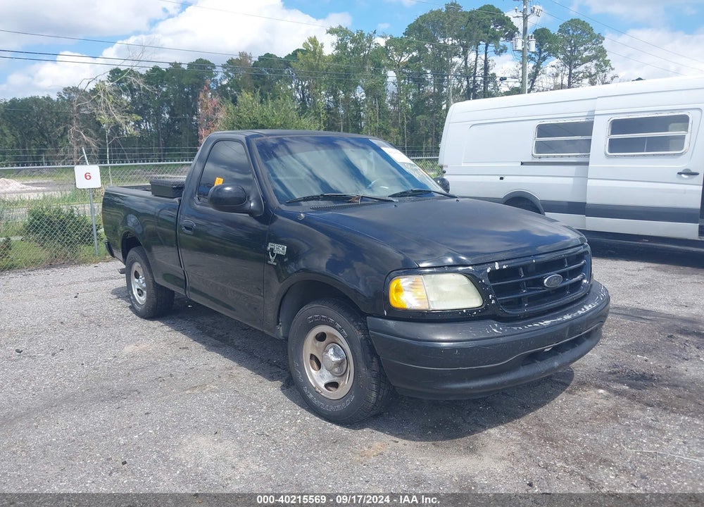 2003 FORD F-150 XL/XLT VIN: 1FTRF17233NA44097
