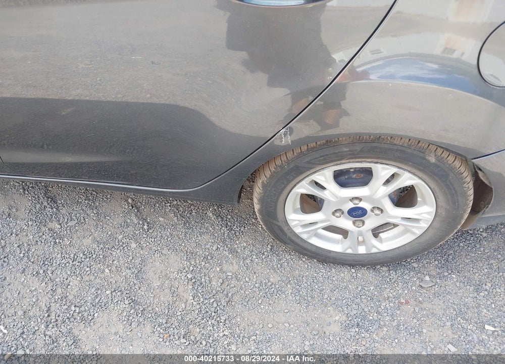 2015 FORD FIESTA VIN: 3FADP4BJ6FM198704
