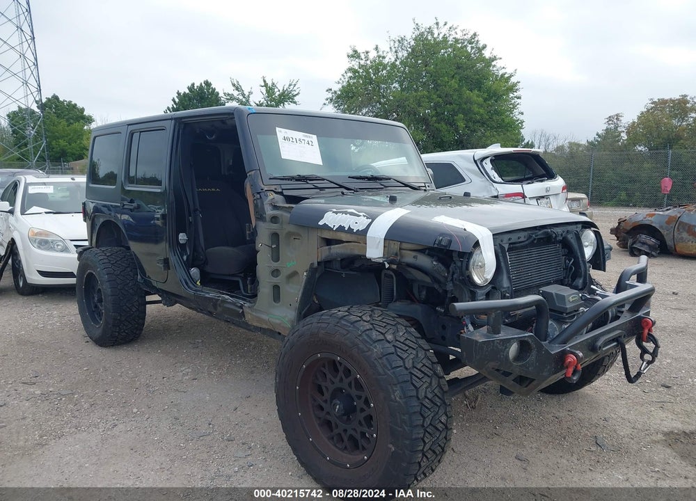 2015 JEEP WRANGLER UNLIMITED SAHARA VIN: 1C4HJWEG8FL770141