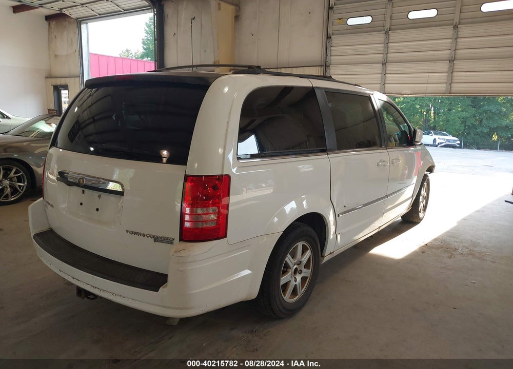 2010 CHRYSLER TOWN & COUNTRY TOURING VIN: 2A4RR5D1XAR305438
