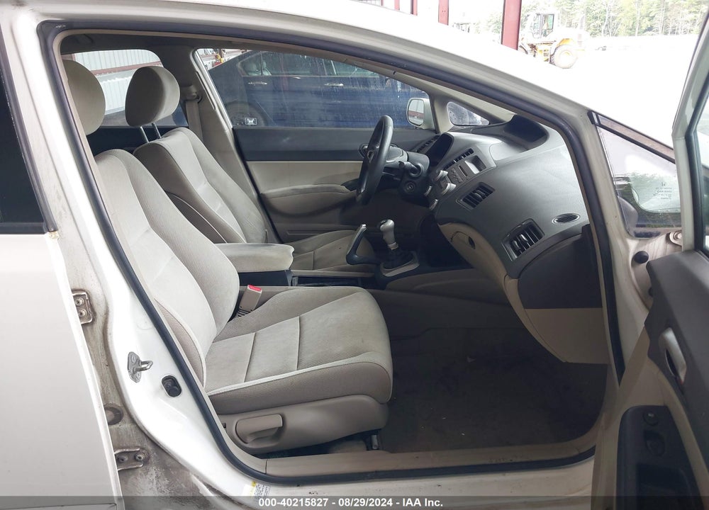 2010 HONDA CIVIC LX VIN: 2HGFA1E50AH539735