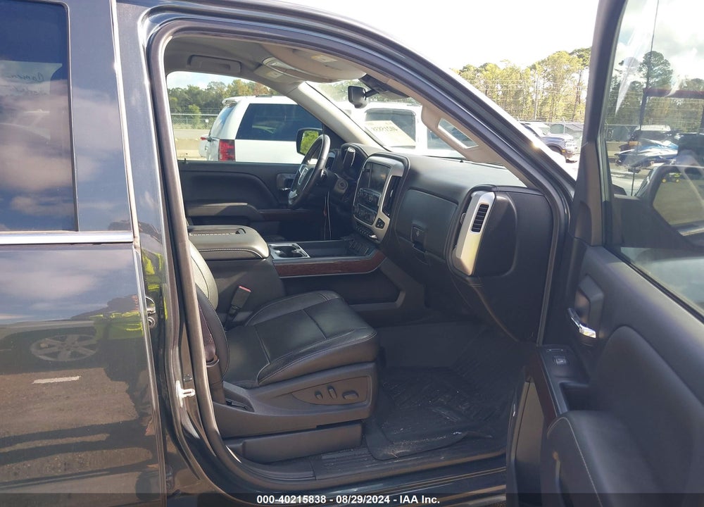 2017 GMC SIERRA 1500 SLT VIN: 3GTU2NEC5HG512050
