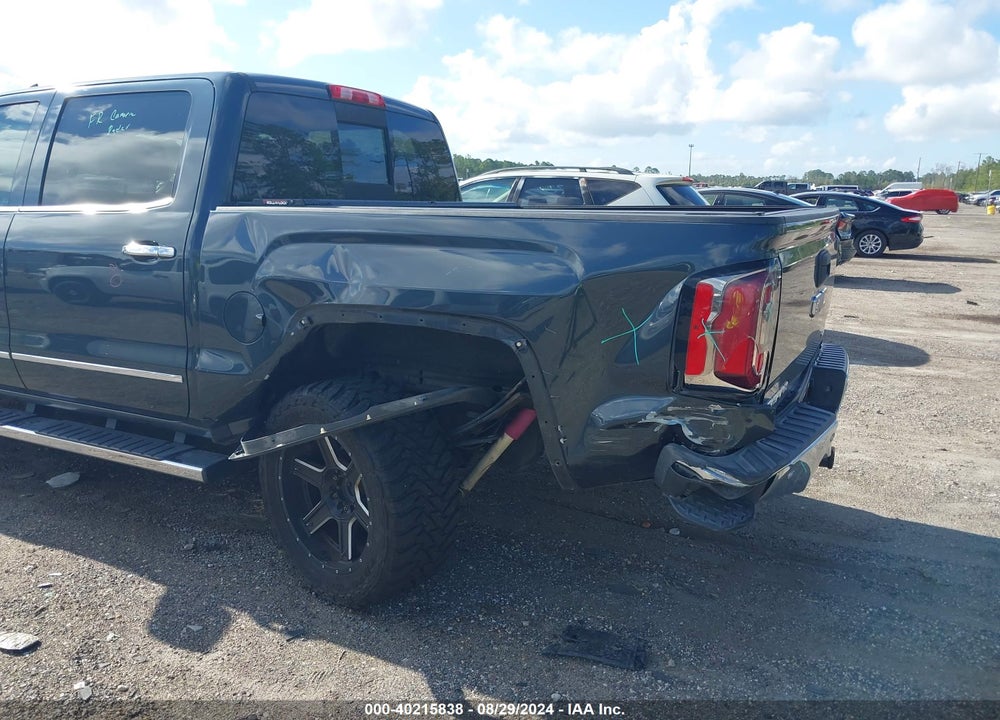 2017 GMC SIERRA 1500 SLT VIN: 3GTU2NEC5HG512050