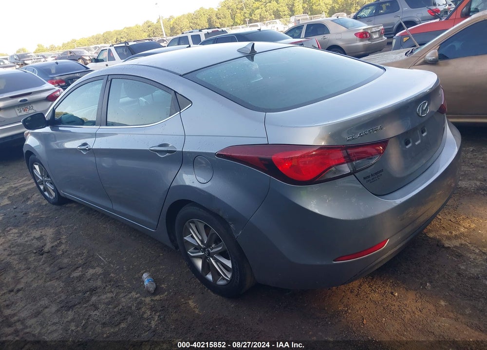 2015 HYUNDAI ELANTRA SE VIN: 5NPDH4AE0FH614084