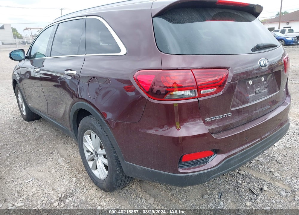 2019 KIA SORENTO 2.4L LX VIN: 5XYPGDA34KG569733