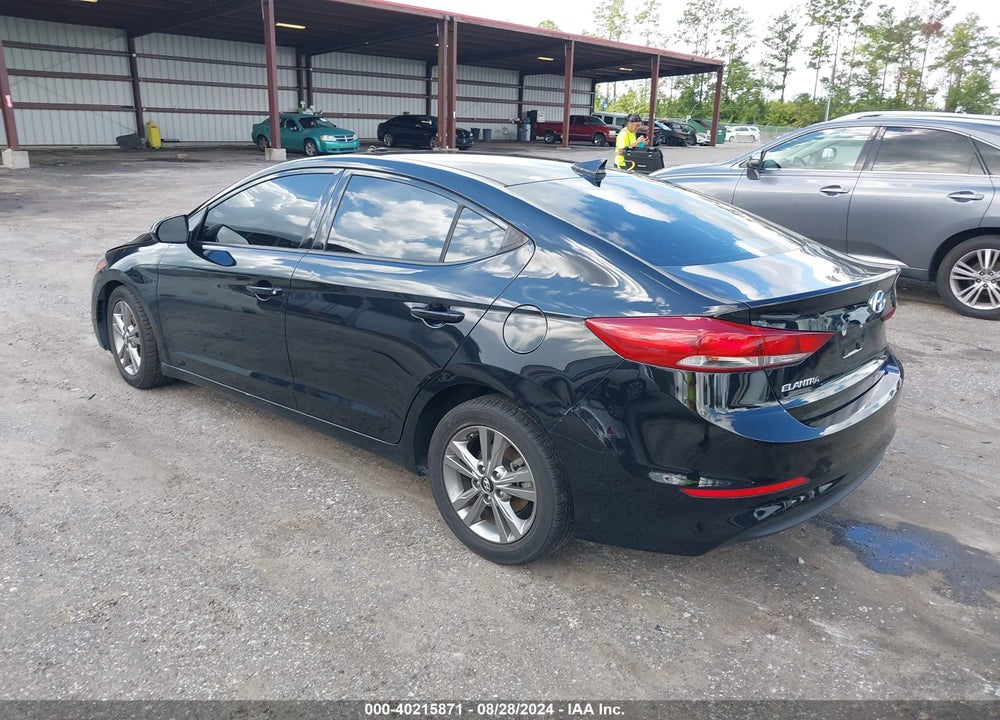 2018 HYUNDAI ELANTRA SEL VIN: 5NPD84LF3JH375600