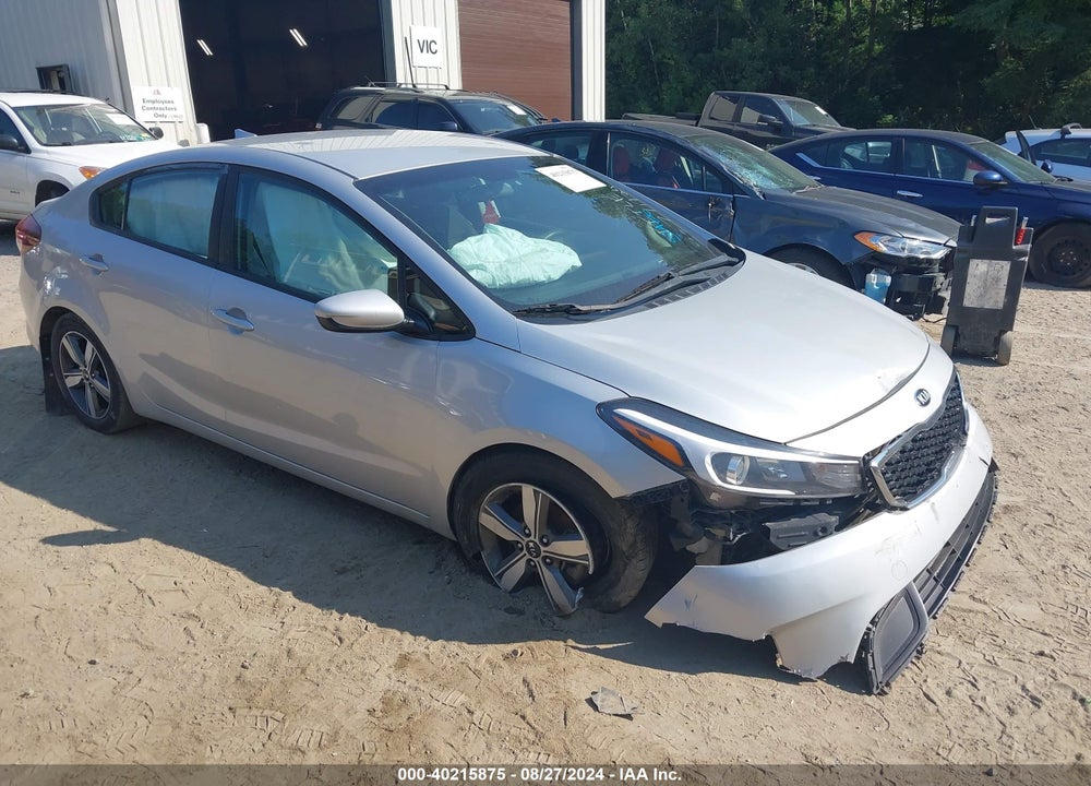 2018 KIA FORTE LX VIN: 3KPFL4A71JE196110