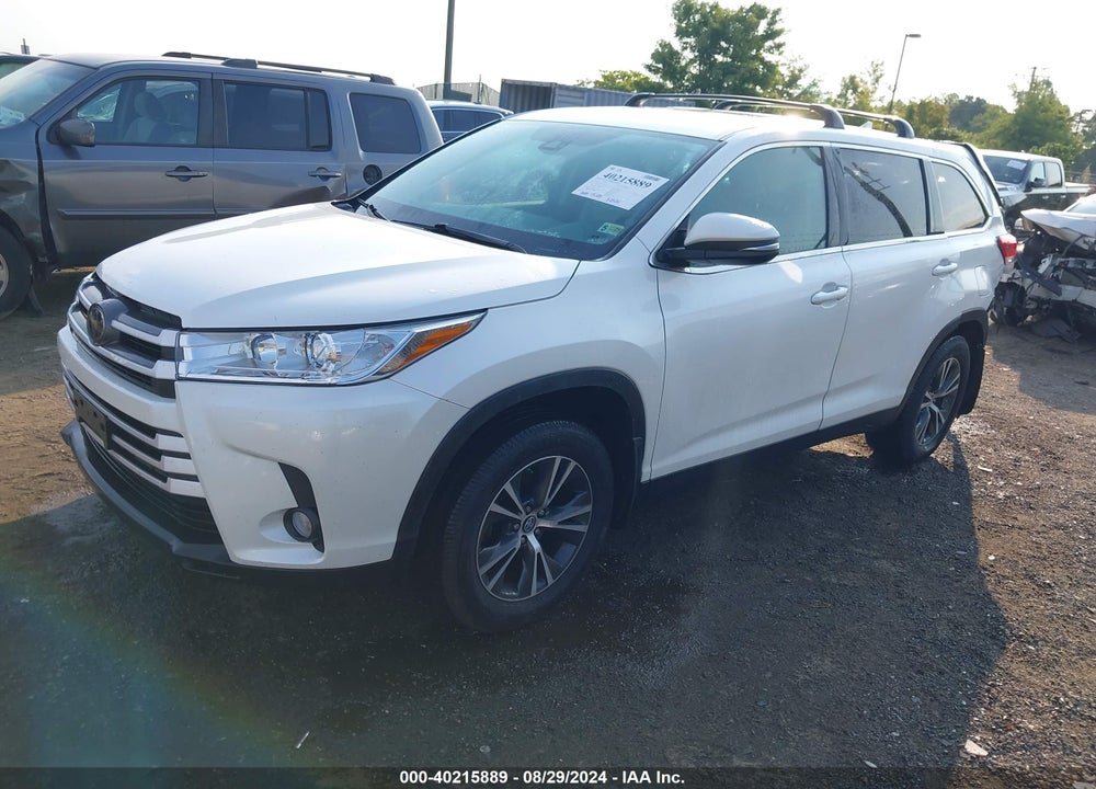 2019 TOYOTA HIGHLANDER LE PLUS VIN: 5TDBZRFH2KS969234