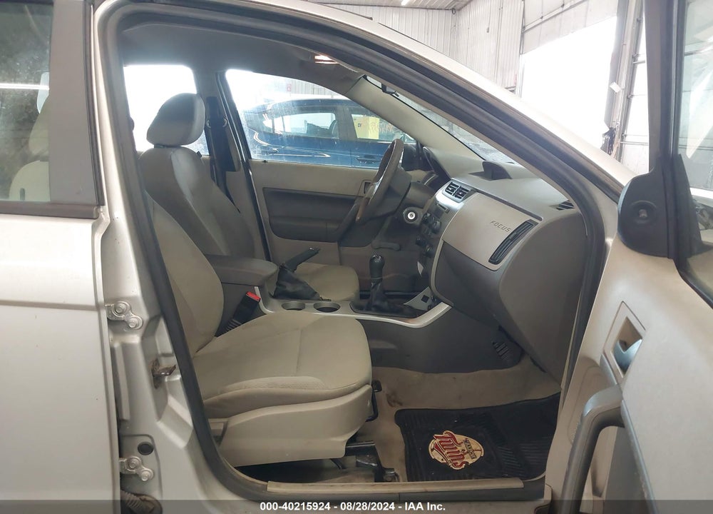 2009 FORD FOCUS S VIN: 1FAHP34N29W111865