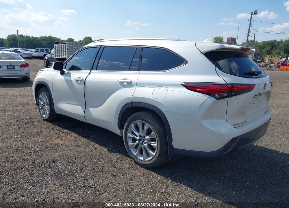 2021 TOYOTA HIGHLANDER LIMITED VIN: 5TDDZRBH9MS121739