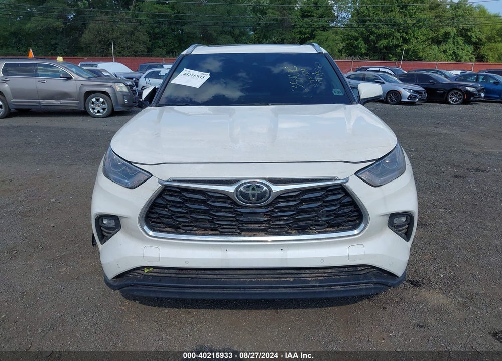 2021 TOYOTA HIGHLANDER LIMITED VIN: 5TDDZRBH9MS121739