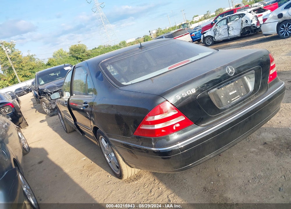 2001 MERCEDES-BENZ S 500 VIN: WDBNG75J21A154747