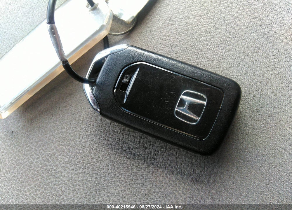 2019 HONDA CR-V EX VIN: 7FARW1H53KE020120