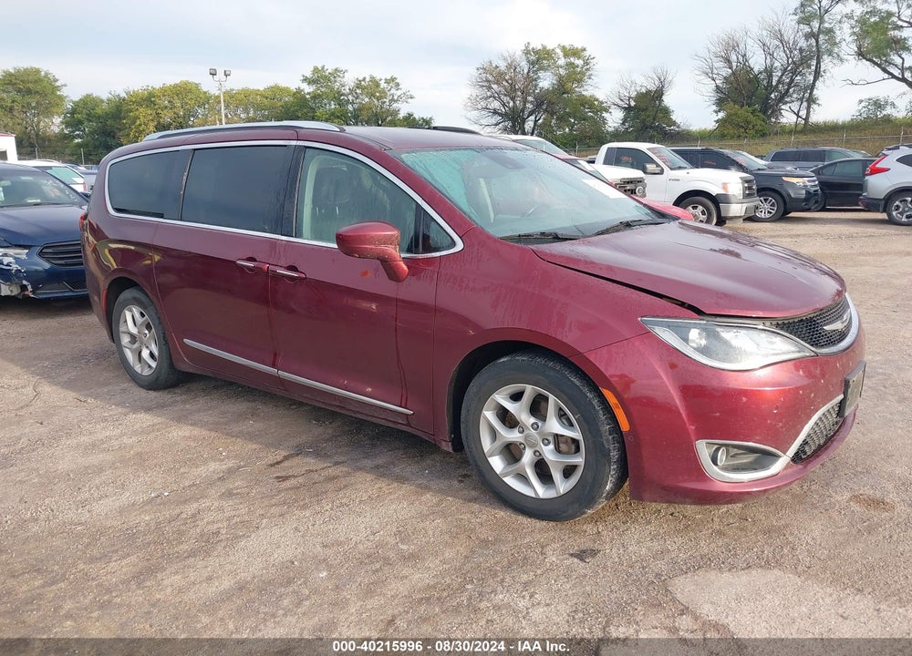 2018 CHRYSLER PACIFICA TOURING L VIN: 2C4RC1BG1JR112358