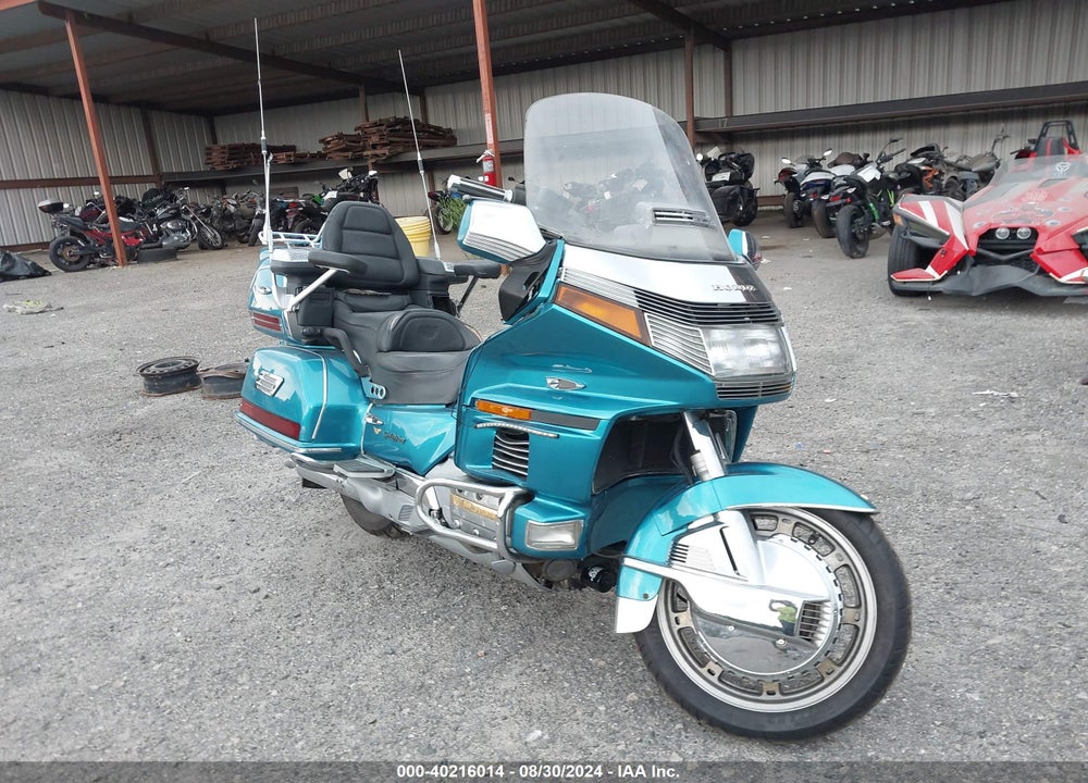 1992 HONDA GL1500 SE VIN: 1HFSC2237NA400194